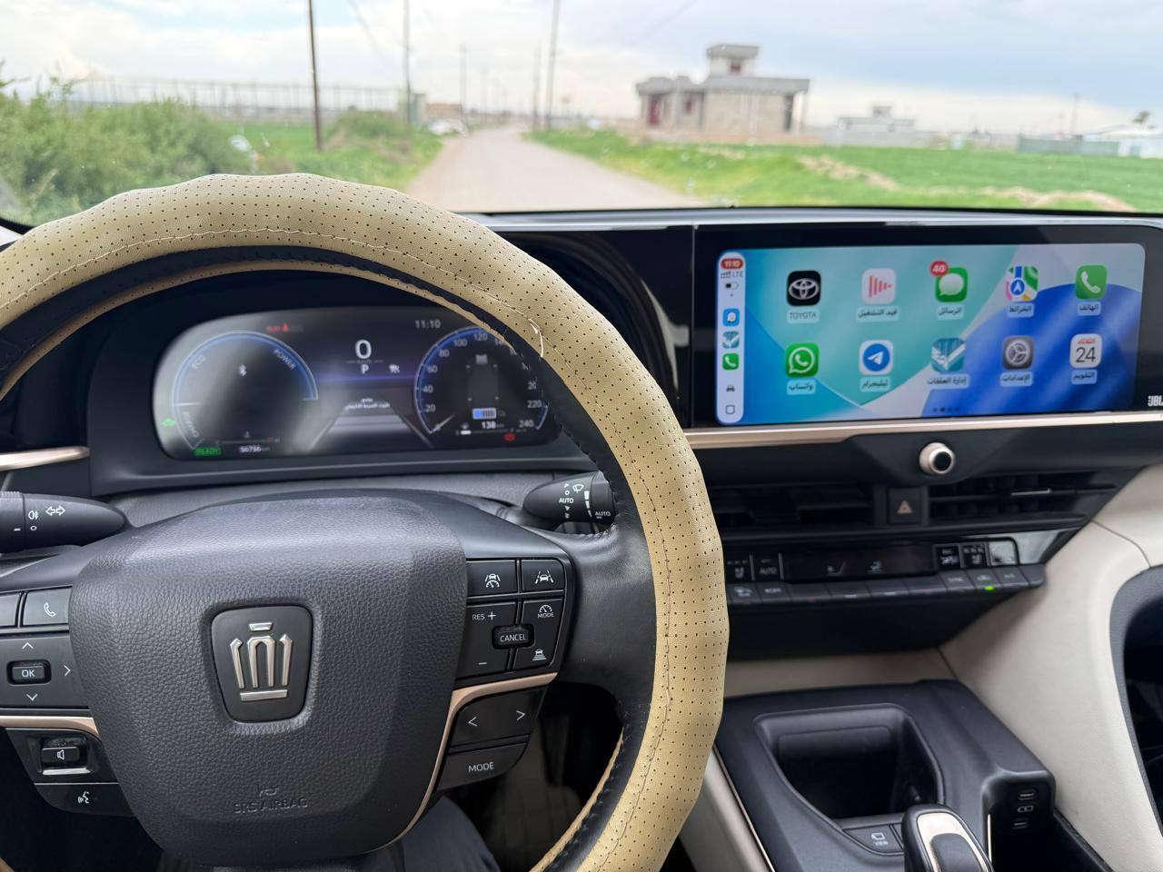 كراون تويوتا 2023
خليجي مواصفات limited 
كاميرا 360 
مراقبه النقطه العمياء 
تنبيه الخروج عن المسار 
 تثبيت سرعه 
 مقاعد تدفئه تبريد
كار بلاي واندرويد اوتو
فتحه سقف 
مرايه جانبيه كهربائيه 
نظام فرمله الطوارئ 
قفل ابواب مركزي 
رادار 
بصمه 
 ذاكره مقاعد
تحذير من الاصطدام الامامي 
مثبت السرعه التكيفي
ماشية 56000 
السعر 35000  وبيها مجال 
للاتصال  ***********
