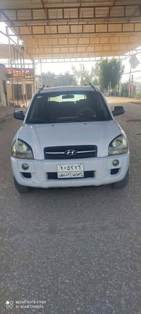 توسان • ٢٠٠٨ • فتحة سقف