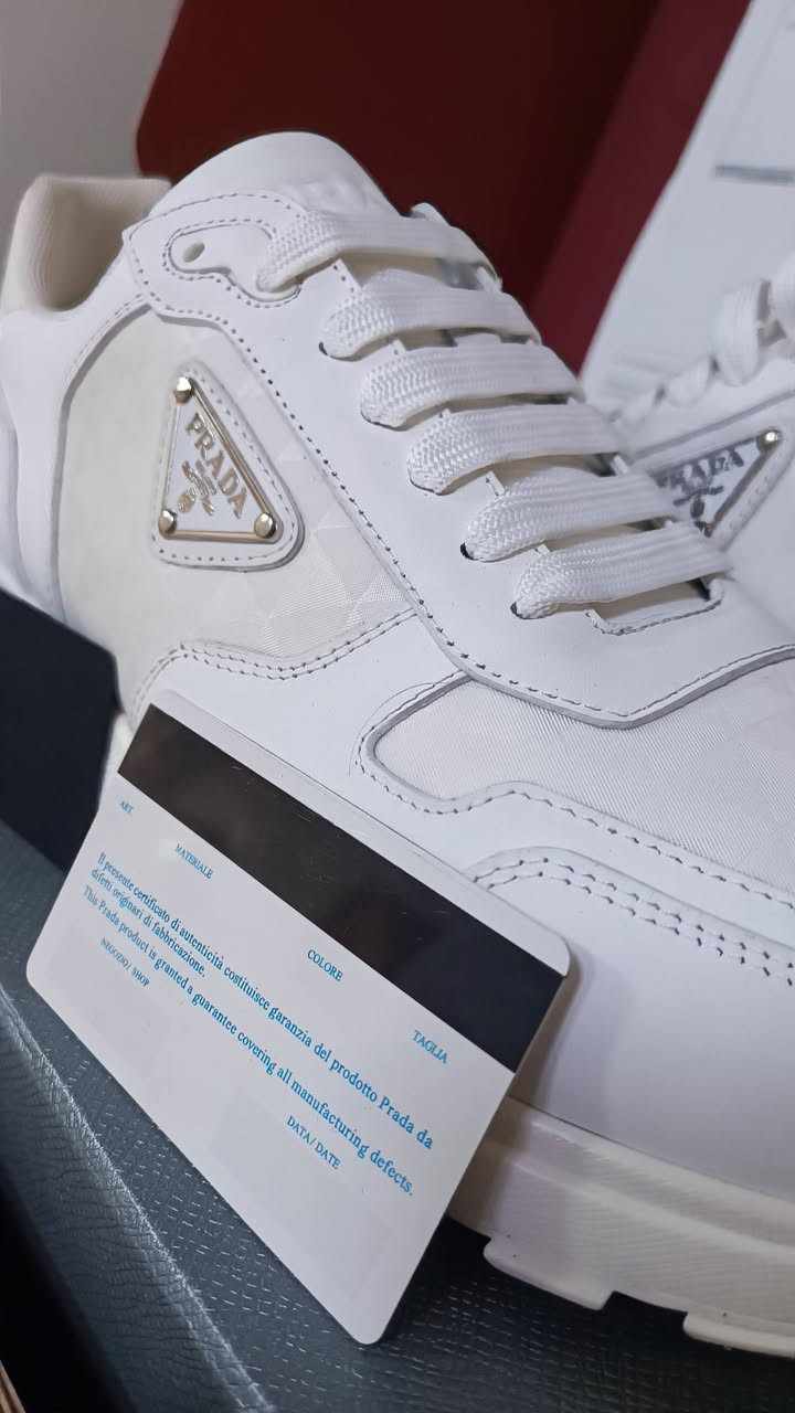 قياس (43) Prada


**إذا كنت صاحب هذا الإعلان وتريد حذفه لأي سبب، رجاءا أرسل رسالة إلى الدعم الفني**