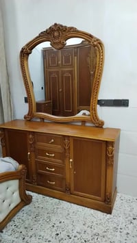 غرفة اخشاب • ٦ أبواب • صاج داخل وخارج