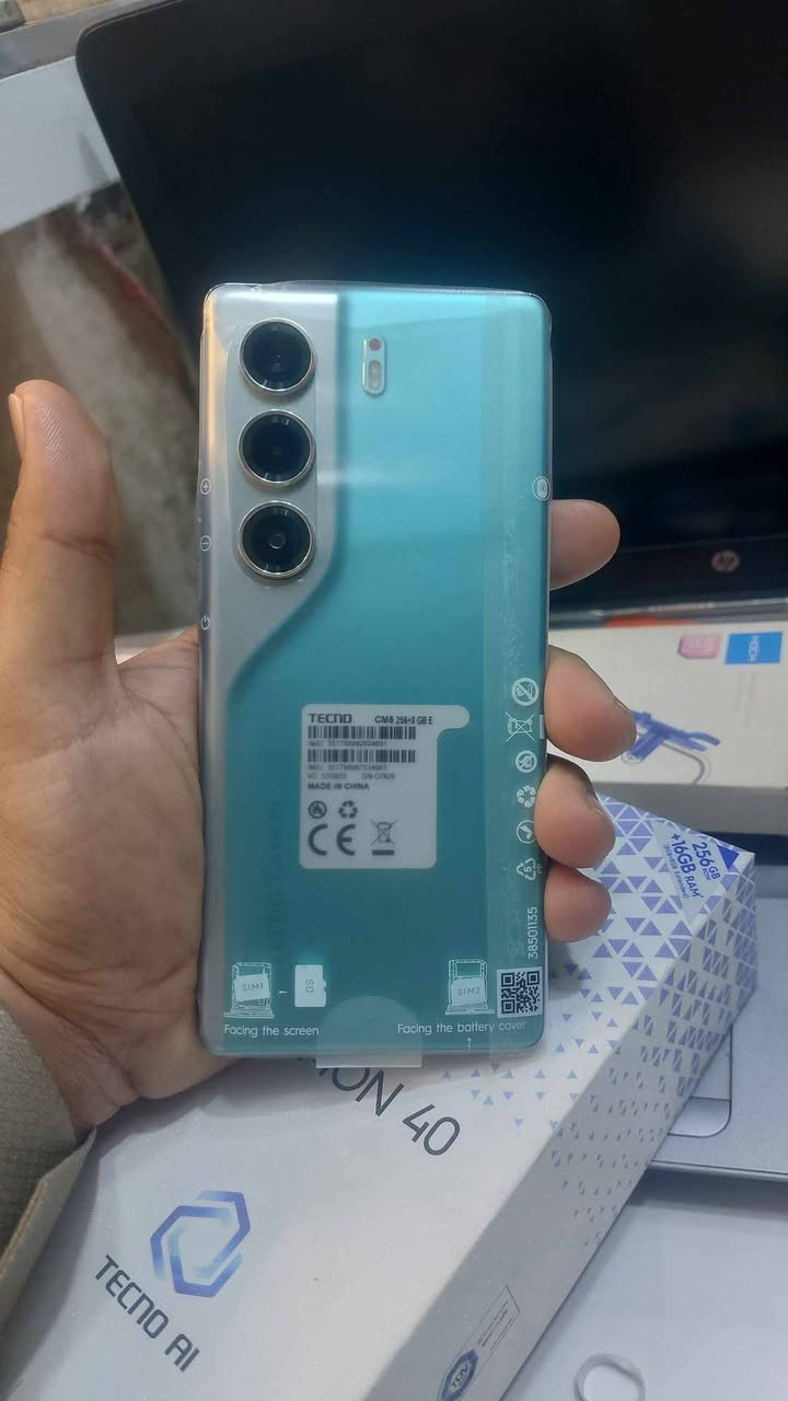 للبيع تكنو كومو 40 جديد جهاز كارتون ذاكره 256 
يرهم مراوس بهونر او سامسونج A56


**إذا كنت صاحب هذا الإعلان وتريد حذفه لأي سبب، رجاءا أرسل رسالة إلى الدعم الفني**