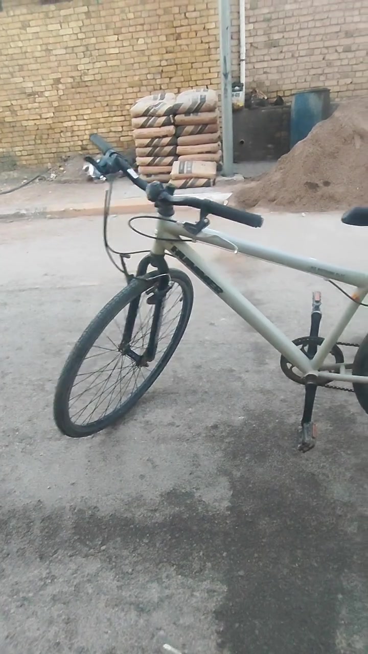 سلام عليكم بايسكل ياباني للبيع السعر خاص


**إذا كنت صاحب هذا الإعلان وتريد حذفه لأي سبب، رجاءا أرسل رسالة إلى الدعم الفني**