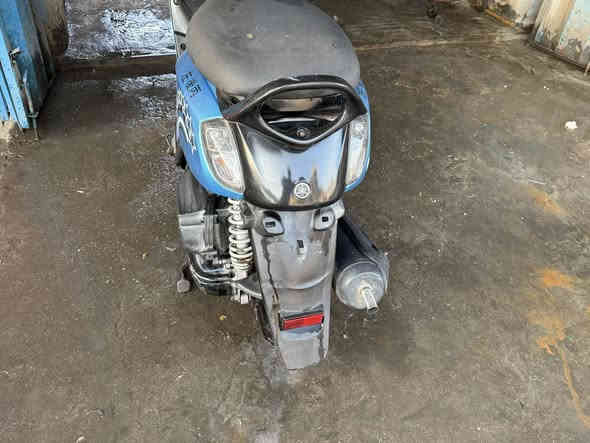 سلام عليكم دراجه بوليس حديثه للبيع مكينه بلادي ما بيه اي نقص السعر 900 الف المكان بغداد رقم الهاتف ***********
