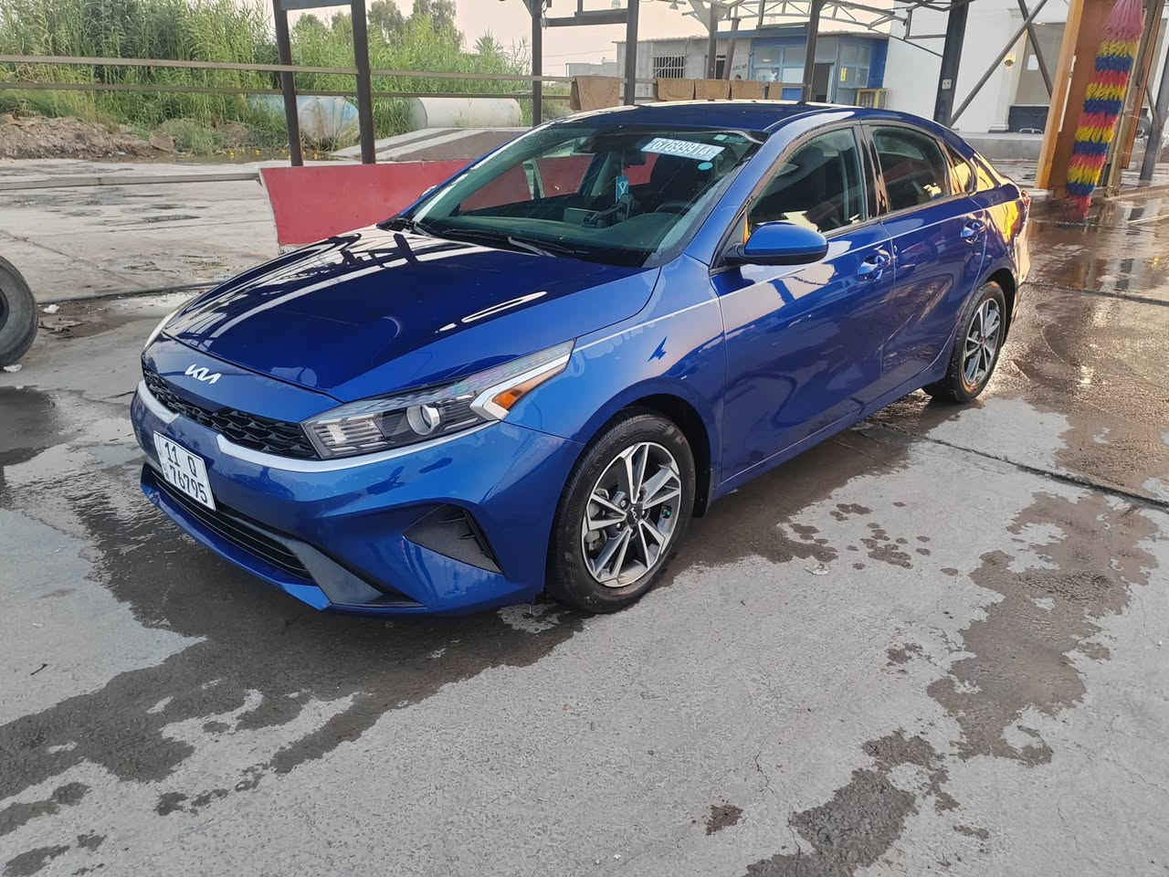 فورتي 23 كلين موصفات نص فول. رقم بغداد ماشه 40 بأمريكا مو بلعراق. كلين بدون حادث وصبغ.. رقم *********** مرحبا السعر 160 وبي مجال قليل جدا
