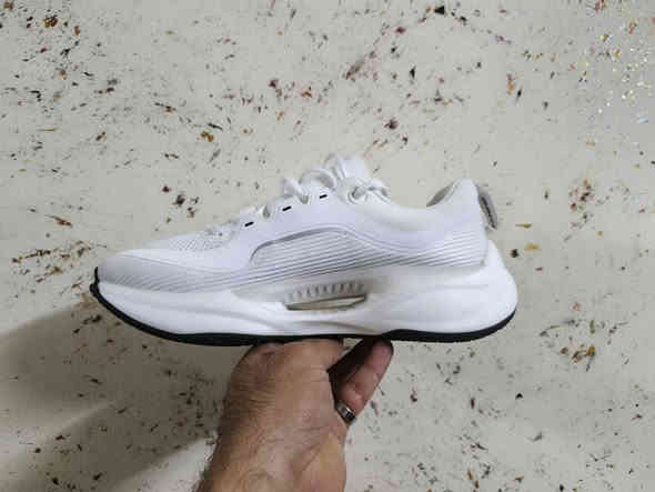 Lining 
Soft cool
موديل 2025
غير مستخدم
طركة فووم جلاتين طبي 
قياس 41
للحجز خاص او واتساب ***********

وهذا رابط صفحتنا
https://www.facebook.com/profile.php?id=61550103964185&mibextid=ZbWKwL
