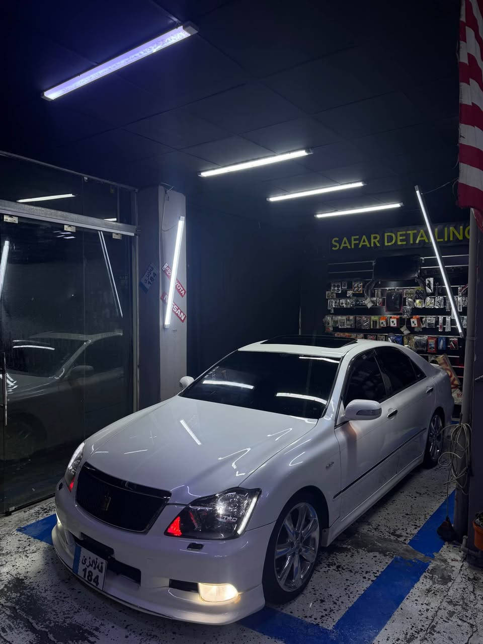 dmin 🦅🖤
Crown shahina 2007 v6🦅🖤 
‎بە ناوی خوای گەورە
***********
 ‎شاهانە 2007 بەسمە رەساسی سپۆرت شانسی184 
‎بڕاوە بڕاوە بڕاوە,,,..184  
‎ سەیارەکە رەقەم یەک جوان و تایبەتە بی ✅چاڵ و شوخت مواسەفات ٣ دووگمە سیلاید 
‎ نمونە لەجوانی     
‎ ✅بەس شوین بڕاوەکان بۆیاخە✅
‎مواسەفات شاشە GPS ٥ بەسمە
‎و گێڕو مەکینە گەورە  
‎سێ دووگمە  ئاوینەکان دەخەون کوشن کارەبای  تەبرید سارد و گەرم سەماحەکان ئیمپی فایەر و 
‎گیر مەکینە کارەبای تەقە ورەقە دەحامی بۆ دەحامی بەشەرت  لەمسی شاشەکەی مەزبووت و بەشەرت کوشنەکانی زۆر خاوینن هیج دراویان نیە 
‎سەیارەکە دەرەجەک جوان و خاوین هەموو گیانی بەشەرت
‎کامل جایزە جرکە ی تیدا نیە سە یارەکە  
‎ناونیشان قەلادزی 
66$ majali kam
*********** بشدار, السليمانية
