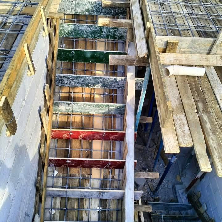 نجار متفراغ وسعر مناسب شغل هندسه هاذ اذ عندك اساس هم نشتغل هاذ رقمي ***********
