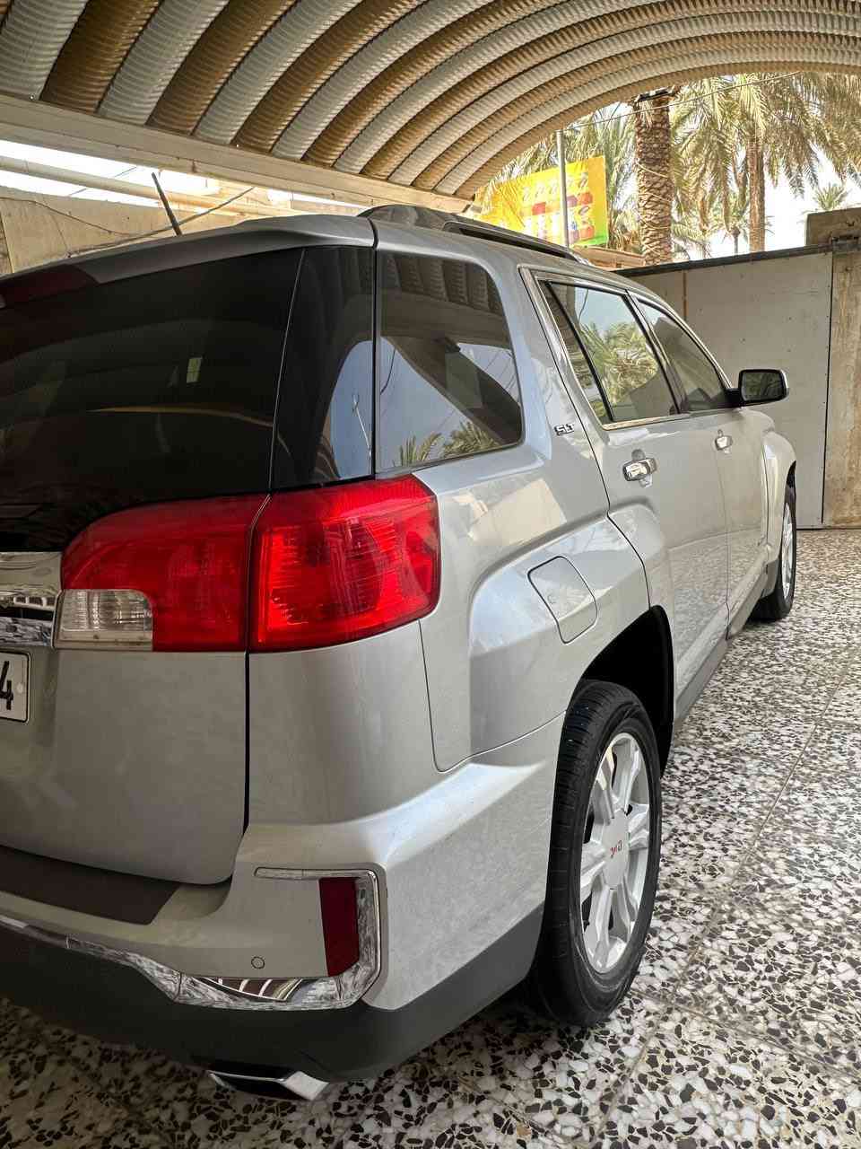 سلام عليكم 🙋‍♂️
جمسي تيران موديل 2016 فول مواصفات✅

مكينه 6 سلندر 🫴

تحكم تسيرن جهتين كامره خلفيه 🖥️

 ويل كب كروم حساسات مكينه وكير مكفول🎚️

تبريد ثلج ❄️ 

فتحه سقف 🧿

 حداديه تخم تاير جديد سنويه ب اسمي تحويل مباشر 

كشنات امامي السائق والصدر تحكم كهربائي 🔱

السعر : 130 ورقة وبيهه مجال حك الجيه ✅

غير متواجد عل الفيس ❌

الاتصال والاستفسار : ***********

العنوان / واسط قضاءالحي 🙋‍♂️
