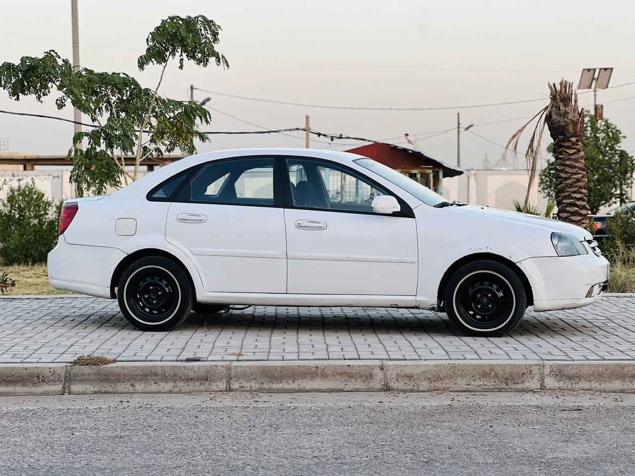 اوبترا خليجي موديل 2008 اوتماتيك
رقم نجف باسمي مداور شوكت ماتريد 
جاهزه من كل النواحي مكينه بيها جديده وكير خير من الله تبريد ثلج حداديه اماميه وخلفيه جديده تخم تاير جديد كهربائيات كلها شغاله     السعر 65 وبيها مجال 
مكاني نجف رقم تلفوني *********** واتساب موجود
