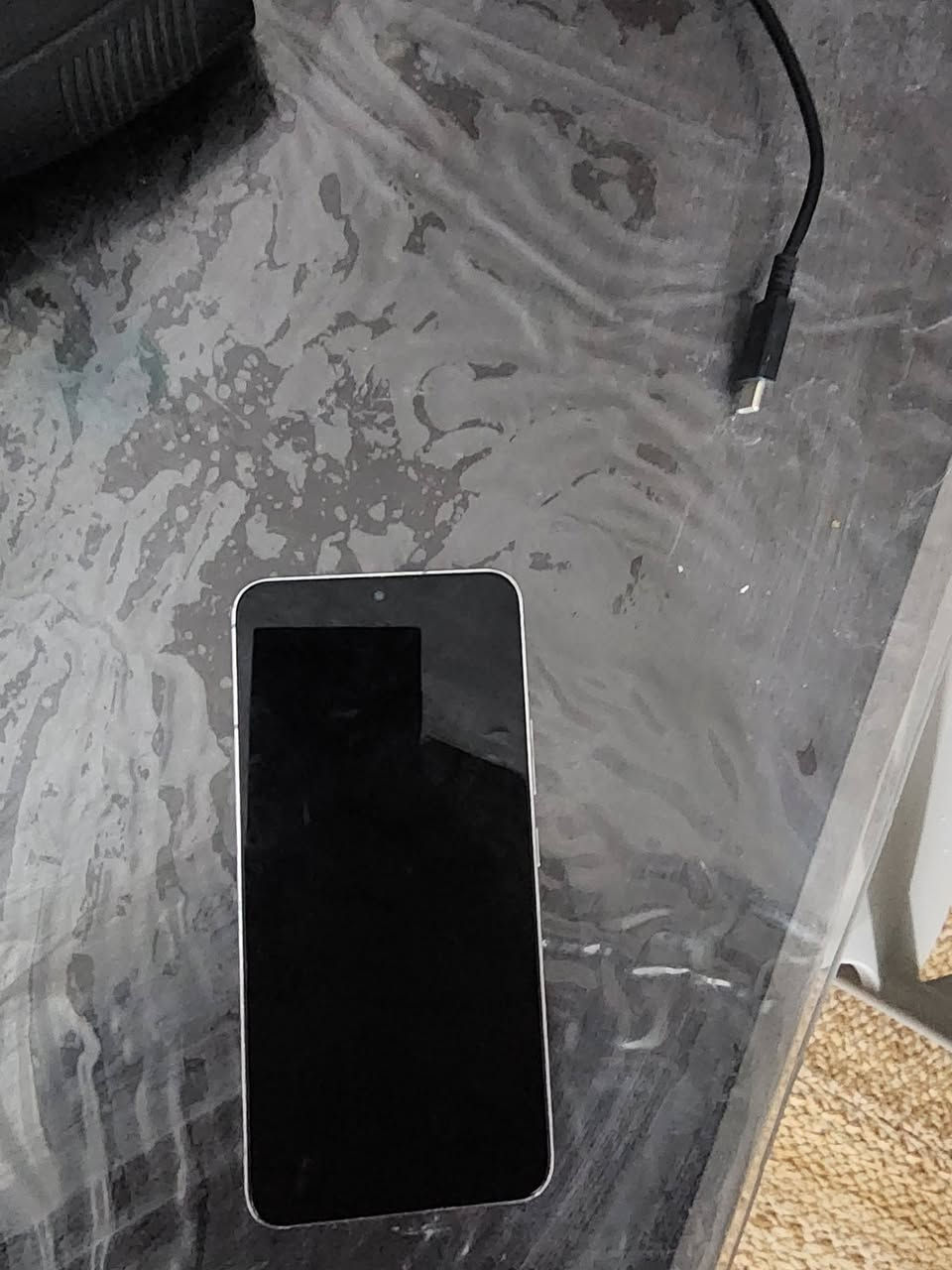 جهازين للبيع اثنينهن اسات عادي واللترا ٢٢ ياباني
نفس الذواكر ٢٥٦ 

العادي بي مشكله بسيطه بيت الخط مصلح فقط وليس مبدل 
واللترا مكقول كفاله عامه شغال كلش مابي 

سعرهن ٦٥٠ قفل 

عنوان ديوانيه ***********

توصيل متوفر
