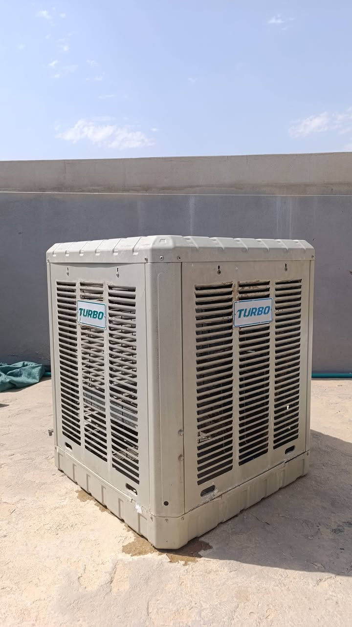 مبردة حجم 3.5 نوعية توربو ماطور اصلي دبل سرعة نظام شلال  نظافة مثل ماموضح بالصورة بسعر مناسب تواصل ع رقم 👇
***********
