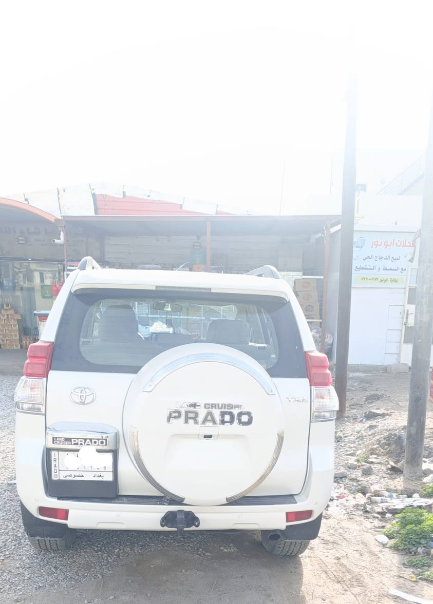 السلام عليكم تويوتا برادو كويتي موديل 2010  محرك 4000 /6 سلندر تخم تاير جديد صدر امامي خلفي جديد  مواصفات السيارة سلايد قماره دبل تانكي دفع رباعي داخل  بيجي ثلاجة تحكم ستيرن حساس امامي خلفي كامره اماميه خلفية 4 جهات 12 ايرباك لايت زنون  كشنات اماميه تدفئه تبريد شاشه اصليه DVD بالسقف مري جانبيه شفط كهرباء 7 راكب 3 قطع تبريد بلوتوث CD  منفذ AUX/USB اضائه لدي بالابواب داخلي اضائه ترحيب السيارة مكفوله كفاله عامه من الصبغ فقط باب جامرلغ السايق بية 4 أصابع صبغ / محرك مكفول اكسل امامي خلفي مكفول كشنات الخلفيه كهرباء  شفط سبعه راكب  السيارة فول عنواني ديالى رايد بيع او مراوس  هاتف ***********
