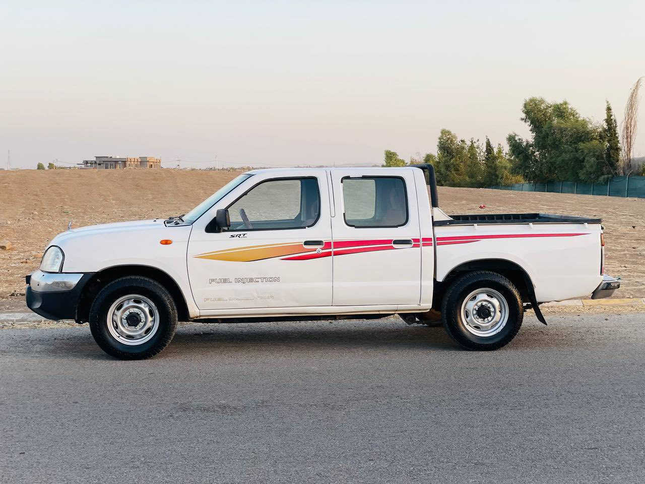 نيسان  2007  دوبةي براوة 
ناوسوربةخ دةبل گچ جام كارةباي 
کۆنترۆڵ
چوارتايةي لوك لوك گيرو مةكينةو تةقةو رةقةي بةشةرت  بي دةعمو ليدران مالي دوست
نرخي  61   وةرةقة
ژم   ***********
كورةك  ***********
