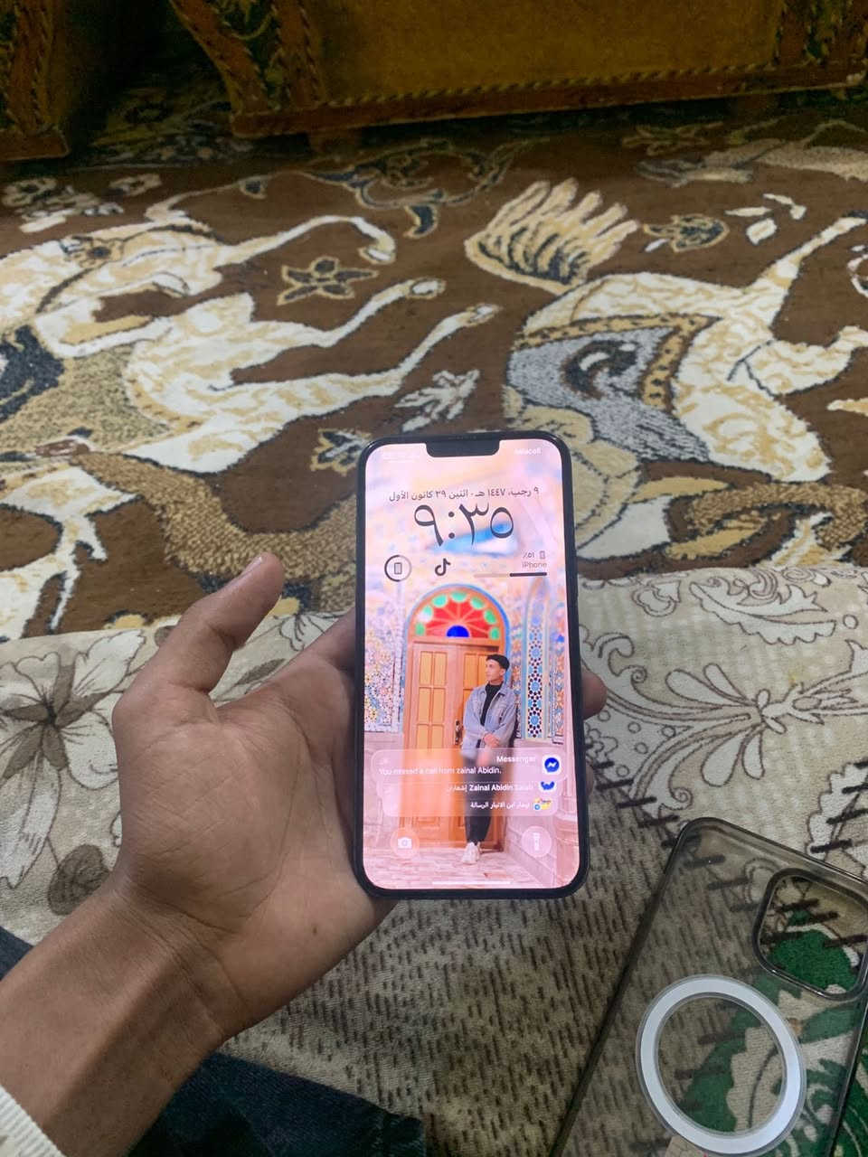 السلام عليكم ايفون ١٣برو ماكس لون زيتوني ذاكره 1تيره جهاز امريكي بطاريه ٨٨بلادي ما مفتوح مكفول كفاله عامه متواجد خاص وهاذ رقمي ***********
ا
