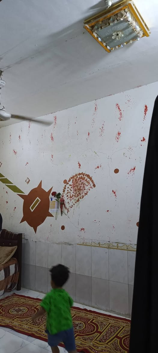 🏠 بيت للبيع
🛑 العنوان مدينه الصدر قرب مدرسه بن ماجد
🛑 قرب عياده مناور 
⏳ المساحة 125 متر / البيت طابق ونص
💵 السعر 130مليون والشراي يدلل

🏠 يتكون البيت من
✅ 3 غرف نوم اكبار
✅ صاله ومطبخ واستقبال
✅ مجموعة صحيات وطارمه

✅ طابق الثاني غرفه كبيره
✅ وصحيات  وصاله 

❓ معلومات عن البيت
❗البيت بناء سنه 2017
❗ البيت عگاده والبناء طابوك وڤرمستون
❗البيت جاهز من كل شي سيراميك ارضي جداري

📌 موقع البيت كلش حلو وبصف الركن 
📌  التبليط والرصيف باب البيت 

☎️ للاستفسار  👇 

📞 الهاتف  ***********
