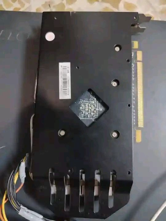 السلام عليكم 
كرت شاشة Rx 580 8gb 
اريد العارضة بورد ومعالج ورامات 

حتى اذا انطي فرق عادي


**إذا كنت صاحب هذا الإعلان وتريد حذفه لأي سبب، رجاءا أرسل رسالة إلى الدعم الفني**