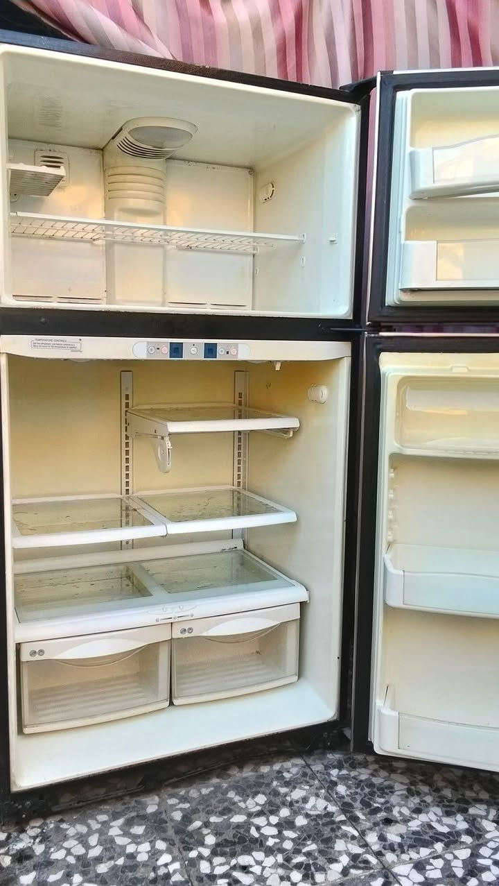 ثلاجه نظيفه وشغاله 30قدم علفحص تجميد فول سعرها 250 بغداد مدينه الصدر يوجد توصيل


**إذا كنت صاحب هذا الإعلان وتريد حذفه لأي سبب، رجاءا أرسل رسالة إلى الدعم الفني**