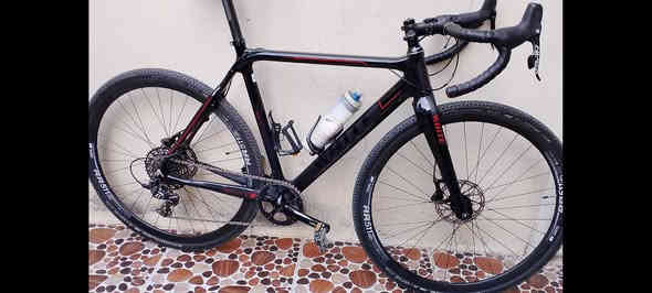 بسم الله الرحمن الرحيم
بايسكل كريفل ماركة ألمانية مال سباقات العالمية
نضيف جداً و جديد, ما به أي نقص، عنده 11 كير
خفيف الوزن مادة كاربون،
بريكات الدهن،
مكاني محافضة سليمانية، قضاء رانية

سعر: ١،٦٠٠،٠٠٠ و مجال
رقم الجوال: ***********
