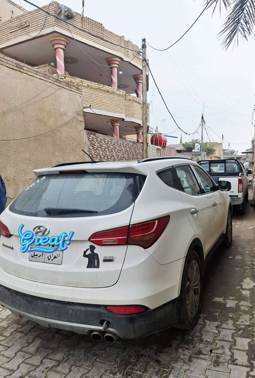 السلام عليكم للبيع هونداي سنتافي مديل ٢٠١٣ خليجي محرك ٦ سلندر ٧راكب ٣قطع تبريد بصمه  بنوراما رقم اربيل سنويه منتهيه بيها باب السايق تبديل أثر ضربه بالدوسه الجوه والباقي مكفول السياره كامله ما ناقصها شيء السعر ١٤٠ بيها مجال العنوان البصره قضاء الهوير للاتصال ***********
