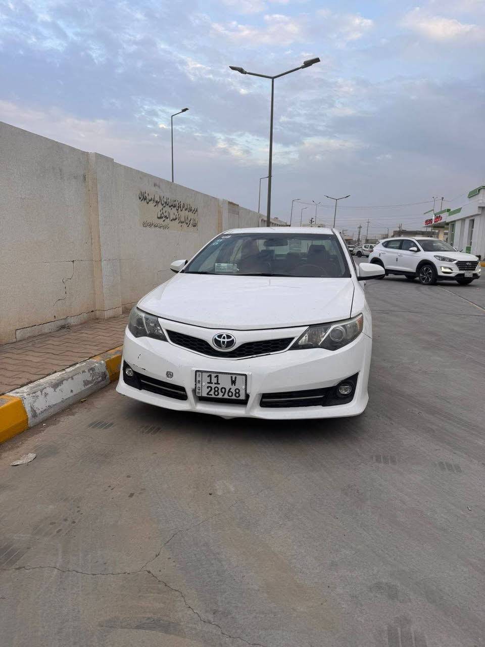 السلام عليكم
كامري امريكي se موديل ١٤ رقم بغداد باسمي  رقم وهزة وسنويه جديدة حادثها جاملغ خلفيي وطعه تبديل فقط أيرباكات سليمه كشنات جلد محرك  كير  على وضع  الشركه  ماشيه ١٥٧   

السعر ١٣٢ وبيها

مكانها الرمادي الحبانية 

‭٠٧٨١ ٥٨٦ ٩٩٢٧
