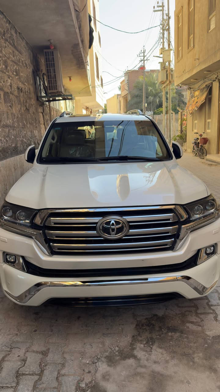 سلام عليكم
لبيع لاندكروز 2018/رقم بغداد انكليزي             8vسلندر 4600/كفالة عامة حتى الدعاميات     53500$***********
