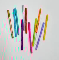 ميس ديمي • طقم ١٢ قلم • مقاوم للماء