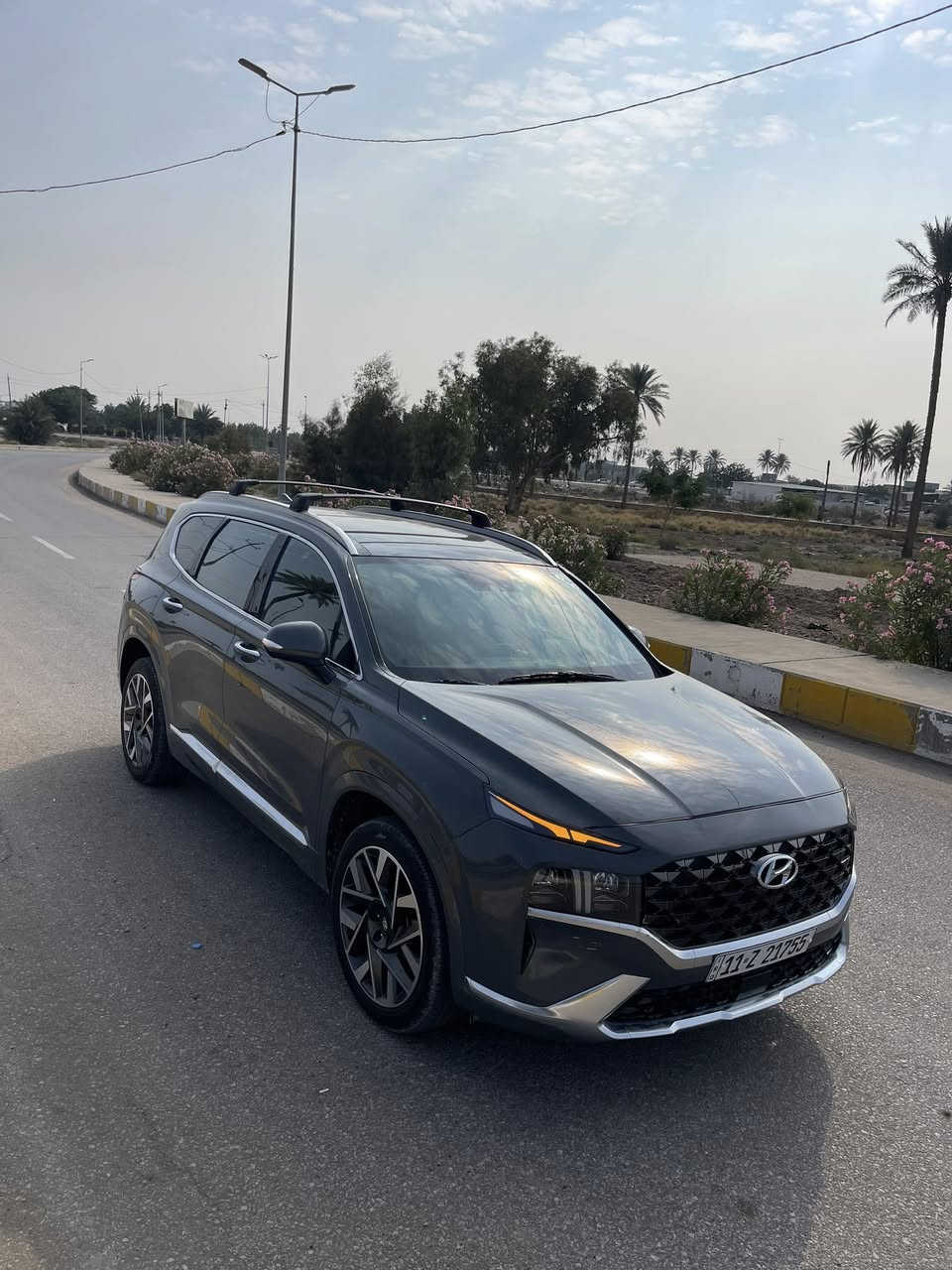 هونداي سنتافيا ٢٠٢٣ كلكرافي رقم بغداد
٥ راكب محرك ٢٥٠٠ تيربو  يعادل ٦ سلندر
اعلى مواصفات فول للاخير
حادثه مرفق بالصور
*********** الشراي يتصل ويدلل
