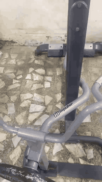 سحب تجديف سايبكس 2- سحب T متكي الصدر شركه امبالص 3- سحب T منحني  4- مصاطب بنج نتليوس ومكنوم امريكي بااسعار مناسبه للاستفسار *********** بغداد مدينه الصدر
