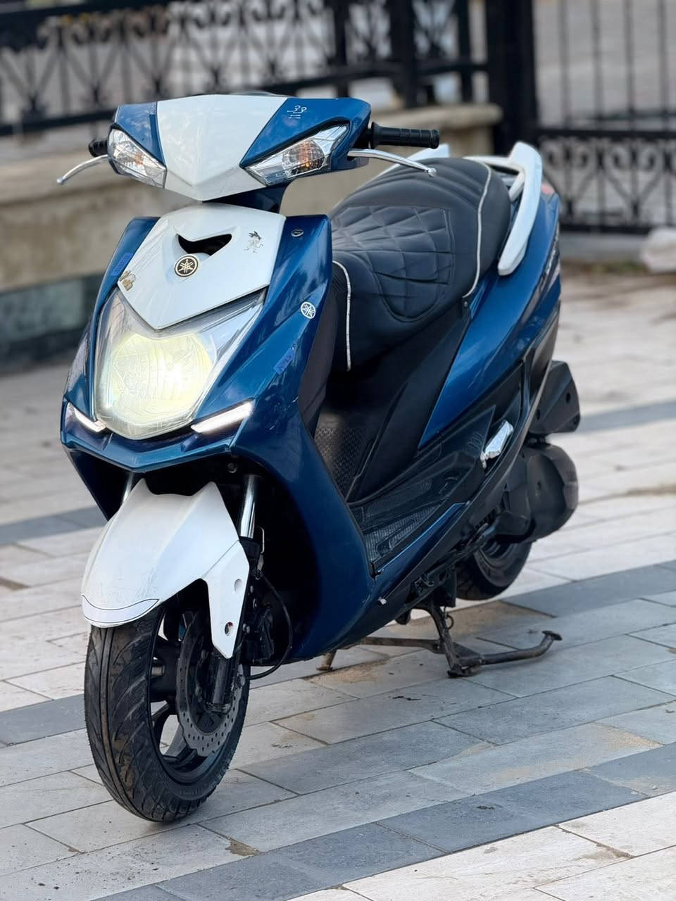 السلام عليكم سكنس شمعه حديث ياباني قبق نفخ. ستان كهربائي فول مكفوله كفاله عامه  مال رمبه مكينه  لوك برغي ممفتوح بيه كفر اصلي دراجه تتعب تكول جديده مال جناي فول ماشيه 62  حقيقي السعر مليون و 150 وبيه مجال العنوان بغداد الهاتف ***********  اتصل وبيك خير ودلل
