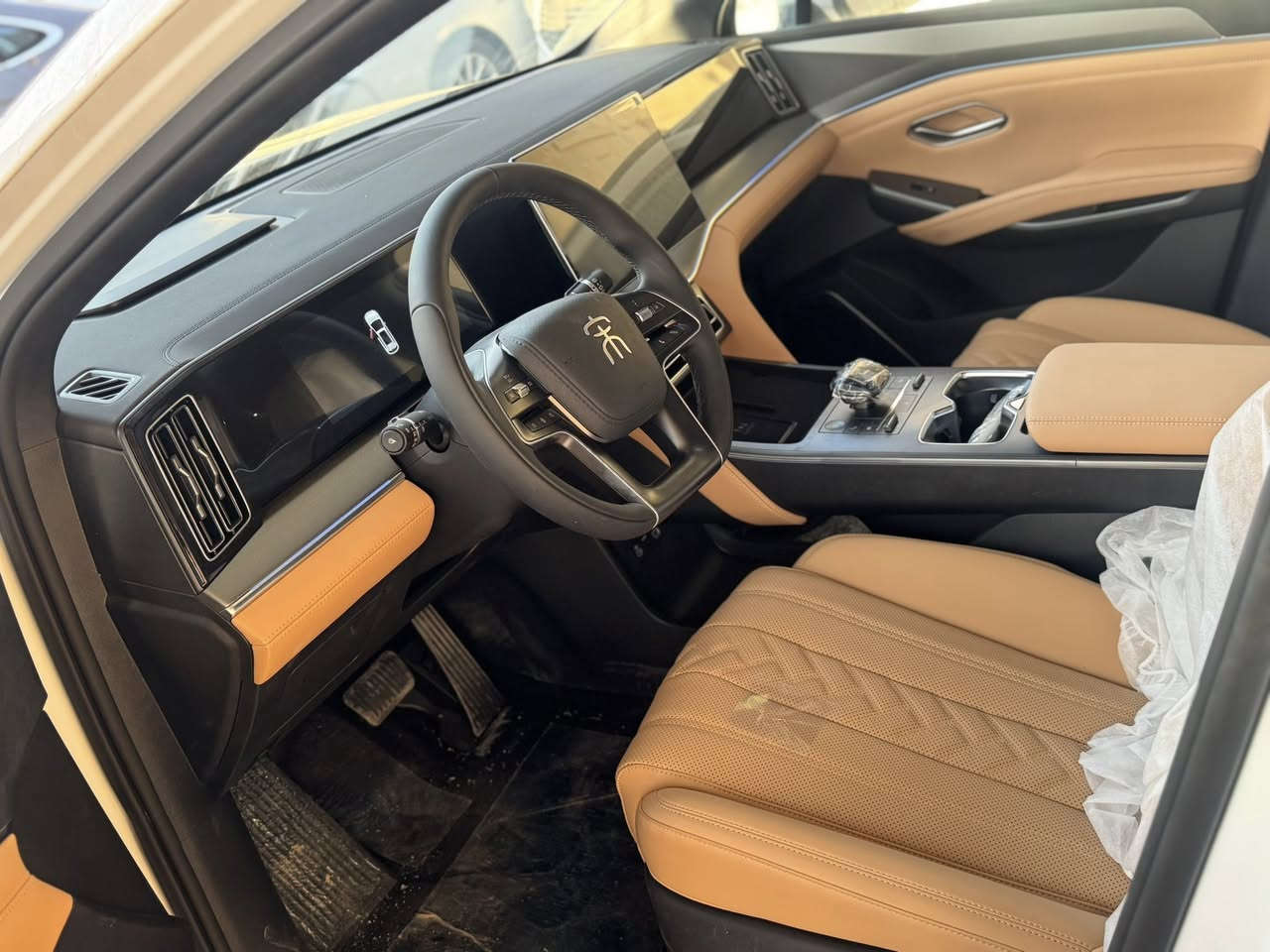 السعر 28,300,000 مليون 🔥
BYD سونگ L

بدون دلاليه فقط مبلغ السياره ☑️

بي واي دي سونك L فوووول كاميرات ٣٦٠ درجه 5كامرات كشنين كهرباء تبريد كشنات شاحن وايرلس رادارات  360درجه بلمري وامامي وخلفي ومانع تصادم  بانوراما بطاريه جبيره 

صفر زيرو   شاشه جبيره مستشعر بشر وحيوان وسيارات مواصفات متخلص بيه كامل مرفقات شاحنات عدد ٢ وفوم وكارت وارضيات ورام ☑️

متوفر جمله ومفرد 

بسعر 28,300,000 عراقي 

السعر غير شامل رسم المرور  

للاستفسار 

***********
