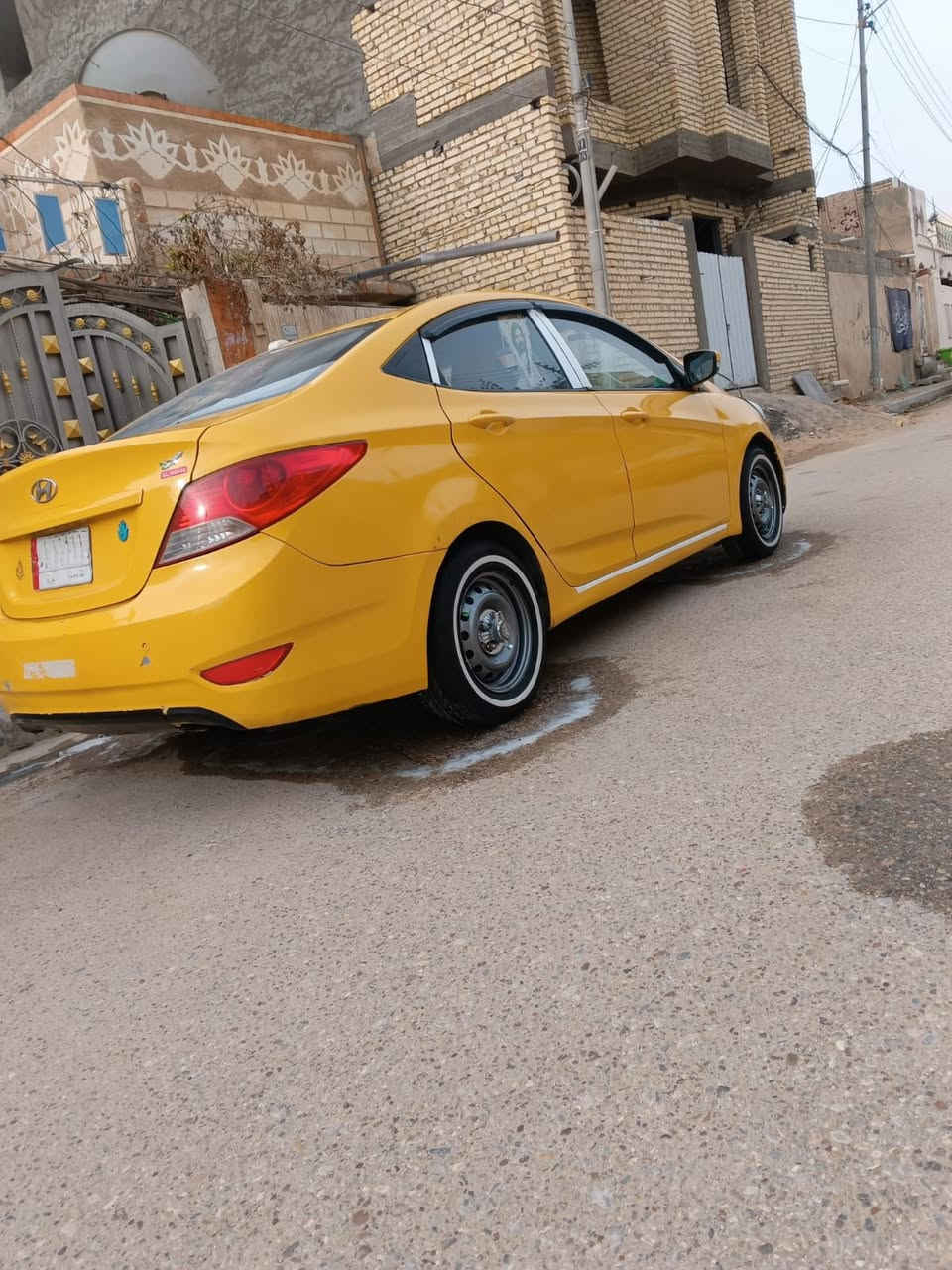 اكسنت 2012 بيه جاملغ بنيد ماعابر 
سياره جاهزه ونضيفه سعرها ب90بيه مجال مكاني سماوه/***********
