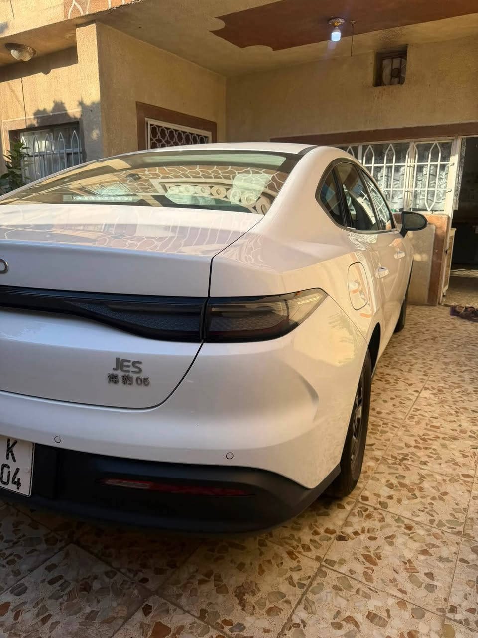 بي واي دي ٢٥. مكفوله كفاله عامه بحاله الزيرو. ماشيه بانزين 5 الف كهرباء. ٣ الف.  بسمي غراضه موجوده كامله مكاني حي العلام. *********** معروضه ب١٩.٦٠٠.  بعده بجيس وبغراضه مشايل كلشي منه
