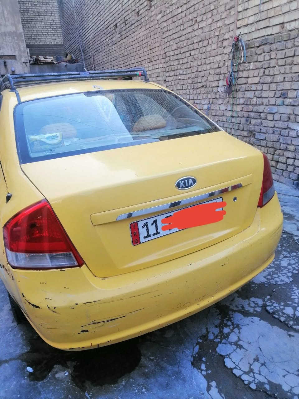 السلام عليكم كيه سبكتره 2007رقم بغداد دولي بسمي مصفره هيئه وغرامات محرك كير جدد محرك 2000كهربياتها كلها شغاله حداديه نضيف تخم تاير السياره وارد امريكي حادثه بل جنطه سياره نقصه فقط صبغ المو شراي لايتعبني السعر 65$ مكاني بغداد لامين الثانيه ***********
