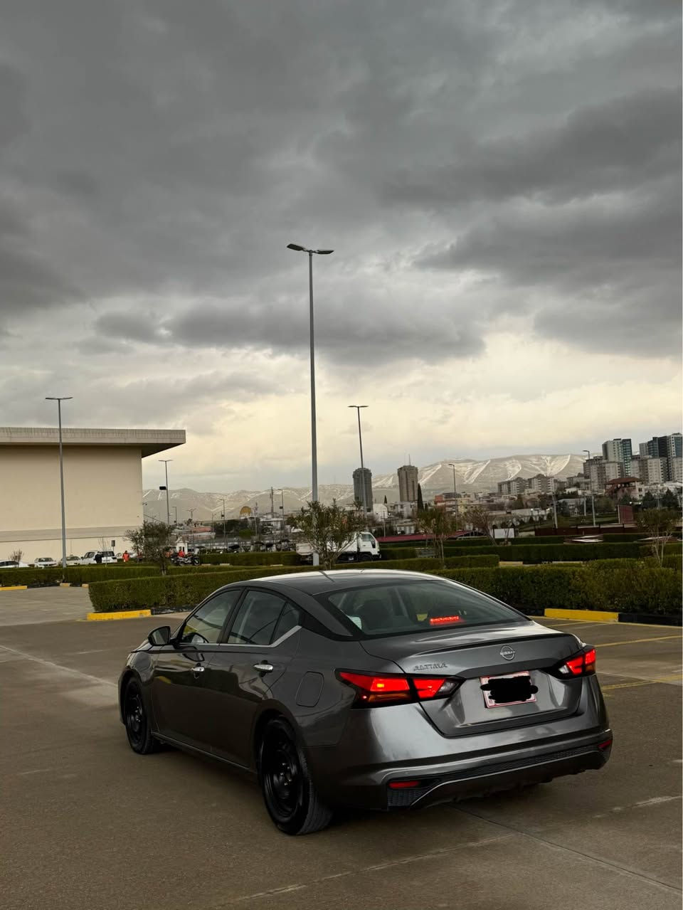 Nissan altima ٢٠٢٣ S 
‎نیسان ئالتیما ٢٠٢٣ S
بەصمە
شاشە
‎شەغال
‎ کامێرا
‎ڕاداری پێش
‎ڕداری دواوە
‎ڕاداری خەتی جادە
‎ڕداری ئاوێنەکان
‎تحدید سرعە
‎ئۆتۆ ستۆپ لەکاتی پارکینگیش خۆی ستۆپ ئەکا 
‎لایت لید  زینۆن

..1N4BL4BV7PN403136
‎سەیارەکە ٢پارچەی  بۆیاخە پارچەیەک تەنها پەمپی ئەمریکایە بێ دەعم بێ ناوگرتن

‎گێر مەکینە تەبرید بەردی ساڵۆنسا بەشەرت 
‎ سەیارەکە ٢مانگی لەگەلە کاتی نەشکاوە!

‎نرخ:١٣٠ گەلاو معامەلە
***********.*********** السليمانية, العراق
