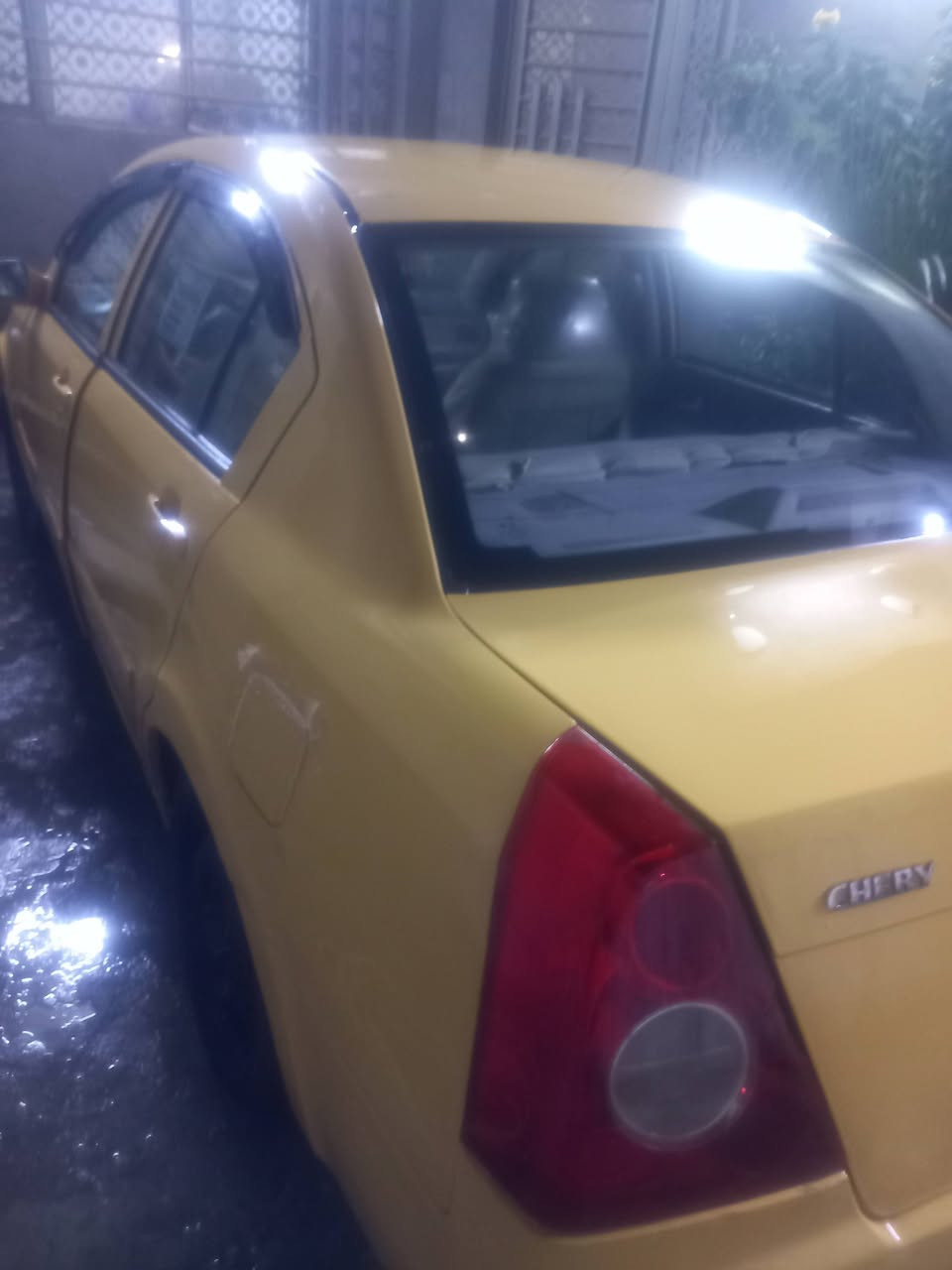 السلام عليكم شيري اي فايف موديل ١١ كير محرك ياباني كورلا مصفره هيئه وغرامات باسمي بغداد سعر ٤٠ ورقه ***********
