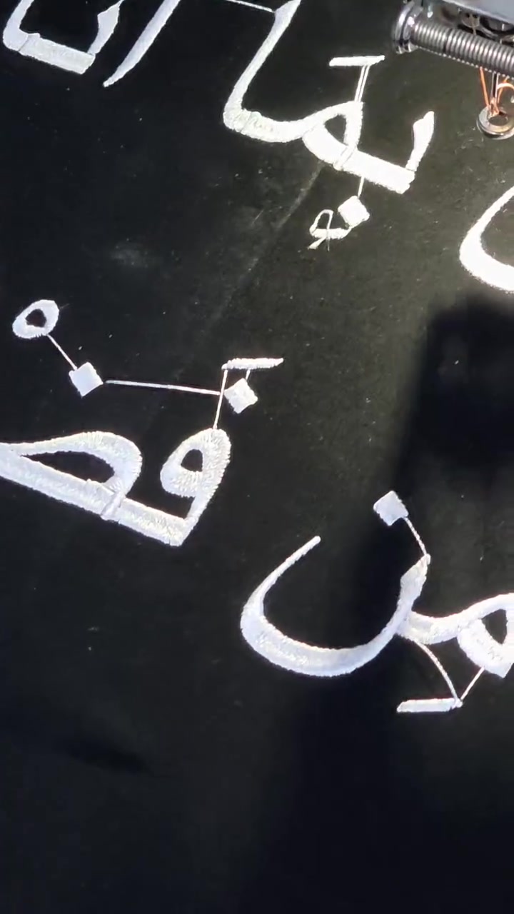 السلام عليكم 
مكينة تطريز للبيع 
النوعية FUWEI
موديل 2018
قياس 60×40
١٢ ابره 
جهاز قيطان يطرز قيطان وخيط نمنم 
ضمان سنة صيانة 
نظام داهو بسيط وسلس

للاستفسار خاص او على الرقم 
***********
