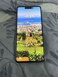 تكنو ٢٠ برو • ٢٥٦ • خدوش شاشة