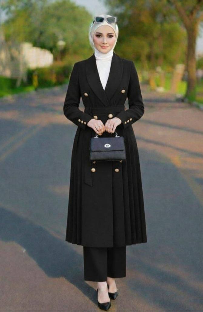 وصل التكرار بنات🥰🥰
 طقم من اجمل وارقى الاطقم النسائية الفاخره والدزاينات المرغوبه 😍
مكون من : 
ستره وبنطلون وحزام كوالتي عالي جدا 🌹  
ستره مبطنه طول 125 سم 
بنطلون طول 105 سم كمر سحاب ولاستيك 
* الازرار تفتح وتسد وبي قصه من الوسط بالستره وكسرات بالجوانب وفوقها الحزام يكون    
* القياسات /
40/42/44/46/48/50 
* الوان / اسود ، نيلي ، جوزي، رصاصي
#للحجزوالاستفسارمراسلةديراكت💌
#يوجدتوصيل_لجميع_محافظات_العراق❤


**إذا كنت صاحب هذا الإعلان وتريد حذفه لأي سبب، رجاءا أرسل رسالة إلى الدعم الفني**