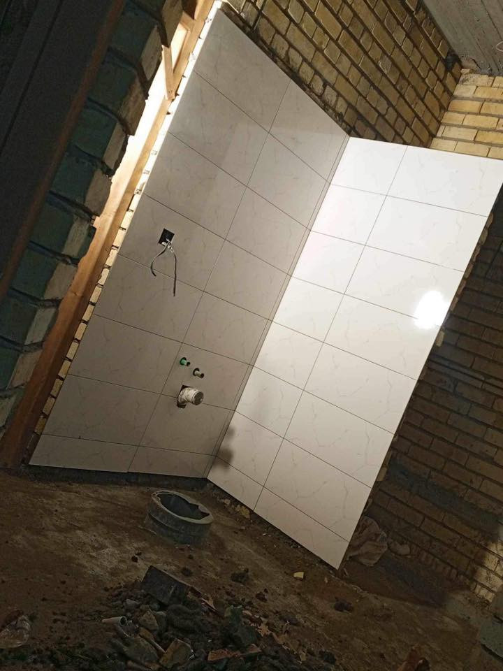 السلام عليكم خلفة سراميك متفرغ حالين مكاني الحسينية وهاذ نموذج من العمل الاتصال *********** ابو نمر العبيدي
