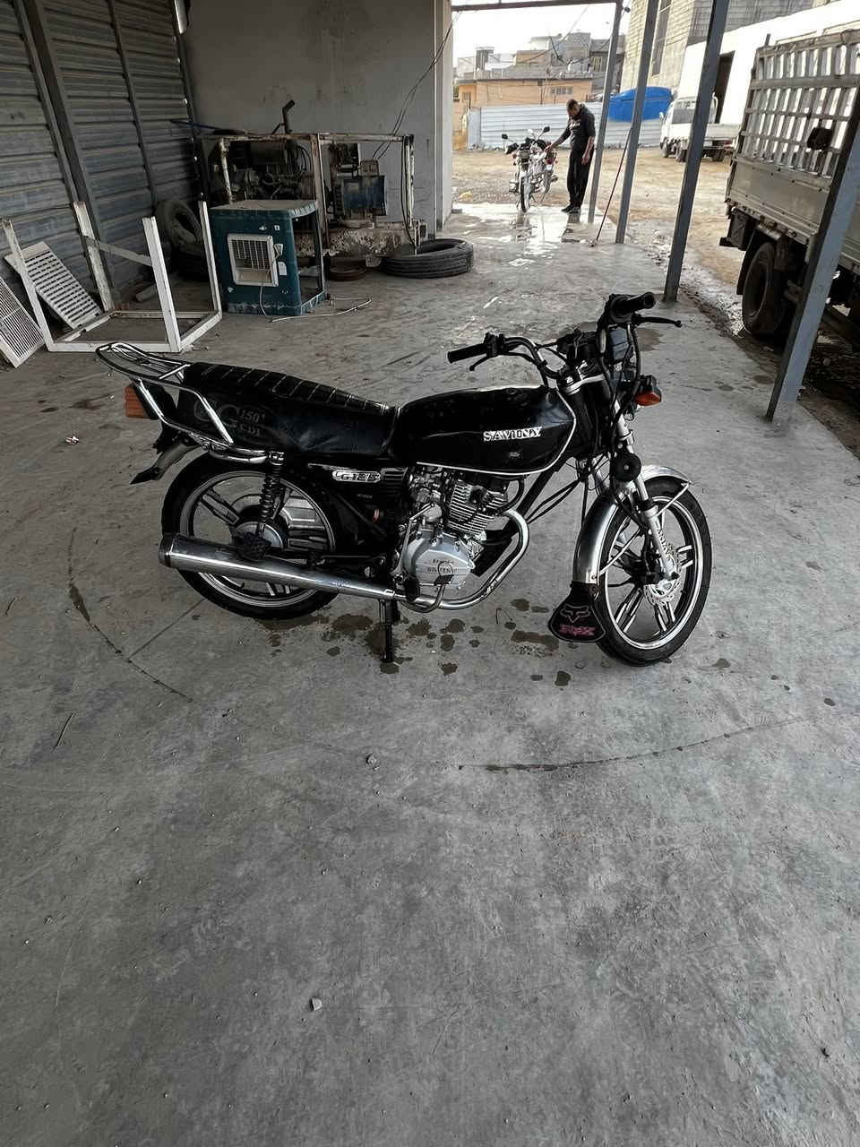 دراجه للبيع سيفان موديل 2021 محرك خير من الله نقص اشاير مكاني بعقوبه تقاطع ساده سعر 500رقم  ***********
