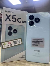 جديد هونر  هونر x5c plus  متوفر الان في شركة الكوثر للموبايلات و الحاس...