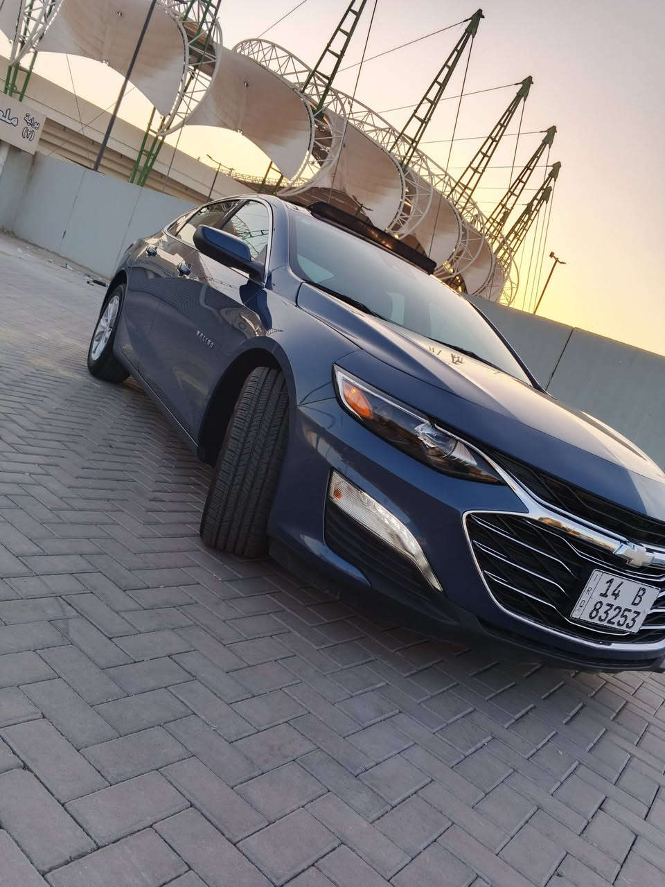 ماليبو 24 السياره بيها جاملغ وبنيت والصندوق بيه بارد السعر 129 ماشي 17 فول مواصفاتم رقمها بصره معوقين***********
