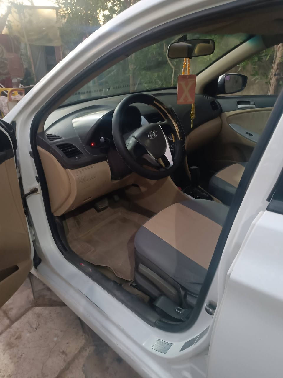 اكسنت موديل 13 للبيع رقم قادسية مشروع وطني باسمي تفاصيل سيارة صبغ بابين الكدام وطخات بسيطة سعر 87 تفاصيل اكثر اتصال ***********
