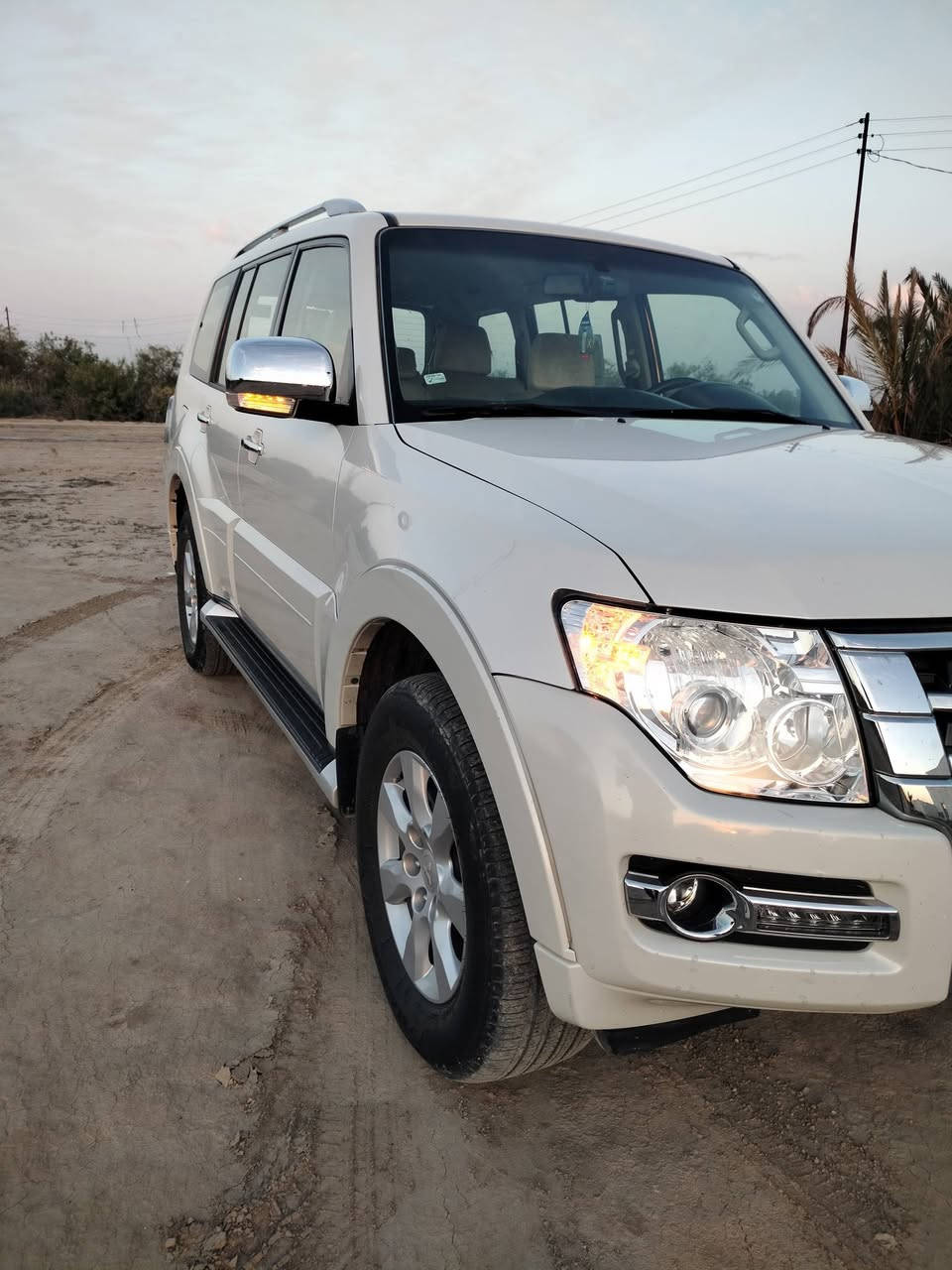 سلام عليكم 
باجيرو موديل 2020 كويتي
مكفوله كفاله عامه 
ماشيه 30 الف
محرك 3500
السعر 215
اعتذر عن المراوس بيع فقط
الاستفسار ***********
