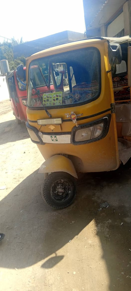 سلام عليكم تكتك تي في اس للبيع موديل 19شهر 10تكتك جاهزه لشارع كبل أوراق كامله تكتك حلوه ومرتبه رقمي ***********
