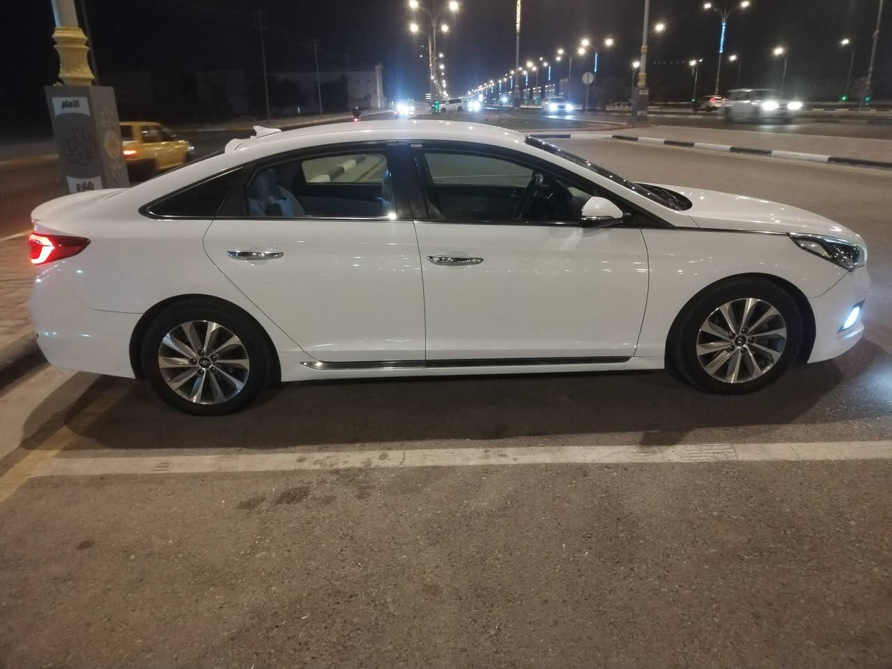 سلام عليكم للبيع
سوناتة 2015 سبورت
امريكي 

فول مواصفات عدة البصمة 

كشن كعربا 

تدفئه بل كشنات 

تحكمات مثبت سرعة 

شاشة كامرة بلادي

دبل كزوز 

بكلايت لد 

بجم كامل زنون لايت نهار

كير محرك مكفولات ممفتوح برغي 

ماشية 96 سيارة 🚗 جديدة وكلشي شركة 

رقم بغداد تحويل ثانيوم 

بلخير الصير من نصيبة مكاني كربلاء كنطرة السلام 

السعر 125 مجال حك الجية الستفسار 

***********
