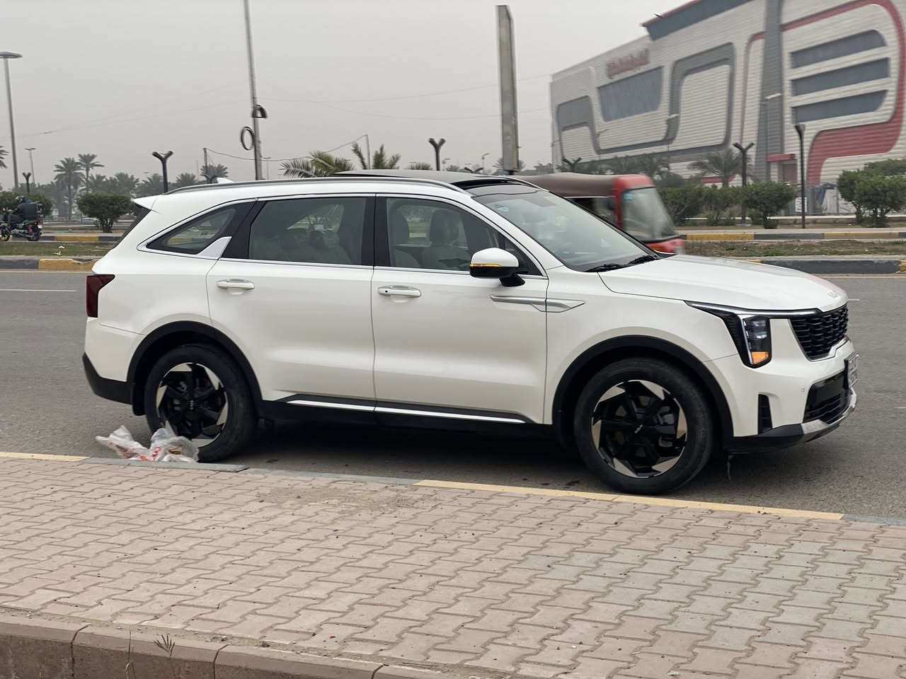 رقم اربيل باسم شركة اكدال 
محرك 4 سلندر 2500

ماشية 33 الف كيلو

مواصفات السيارة

بنوراما

جنطة كهرباء 

كشنات كهرباء 

سايد بريك بصمة

شاشه متصلة

تبريد شاشه

حساس امامي خلفي

كامره

7 راكب

مود درايف

ويل 19

مكان السياره بغداد

السعر 277

الاستفسار

***********
