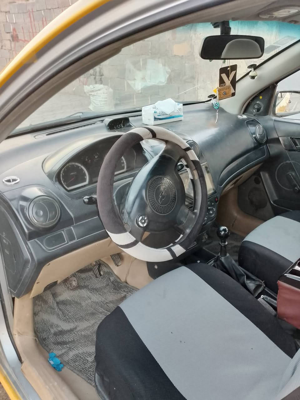 افيو ٢٠٠٨ گير عادي ١٦٠٠مسكر تبريد تدفئه شغال تخم تاير سياره واسط بأسمي مكان السياره واسط الكوت ناحيه الدجيلي السعر ٤٣ وبيهه مجال بسيط


**إذا كنت صاحب هذا الإعلان وتريد حذفه لأي سبب، رجاءا أرسل رسالة إلى الدعم الفني**