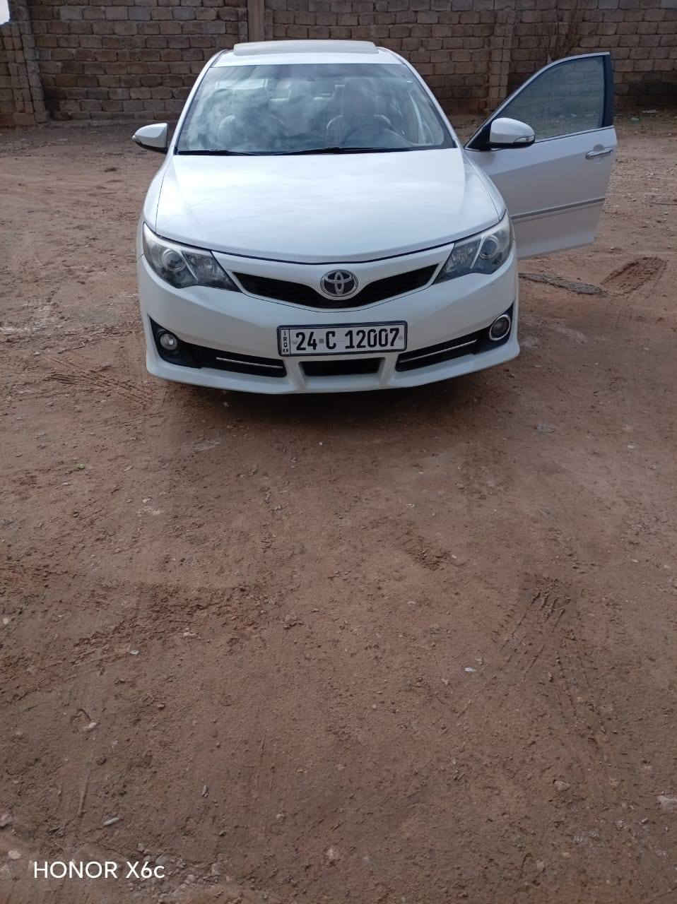 كامري خليجي فول موصفات 2013
للبيع 
كلين بدون ضررر رقم اربيل  
شرط تحويل 
السعر 155
‏‪0774 088 9174‬‏
