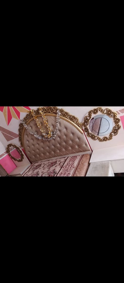 سلام عليكم
البيع غرفت تركي 3باب نضيفه 
سعر 400 مكاني نجف كوفه شارع المعمل سميت ***********
واتساب موجود
